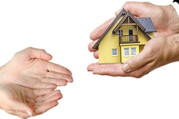 Có phải đóng thuế khi nhận thừa kế của bố mẹ?
